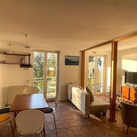 Idylle Am - Idyllisch Auf Der Insel Mit Balkon Und Seesicht Und Direkter Seelage Апартаменты Линдау