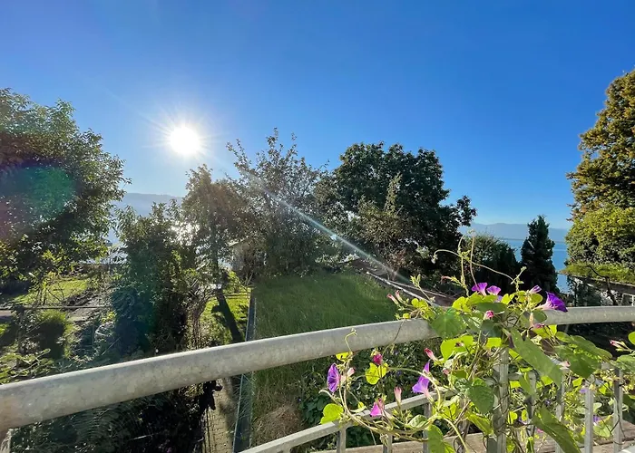 Idylle Am - Idyllisch Auf Der Insel Mit Balkon Und Seesicht Und Direkter Seelage * Lindau (Bodensee)